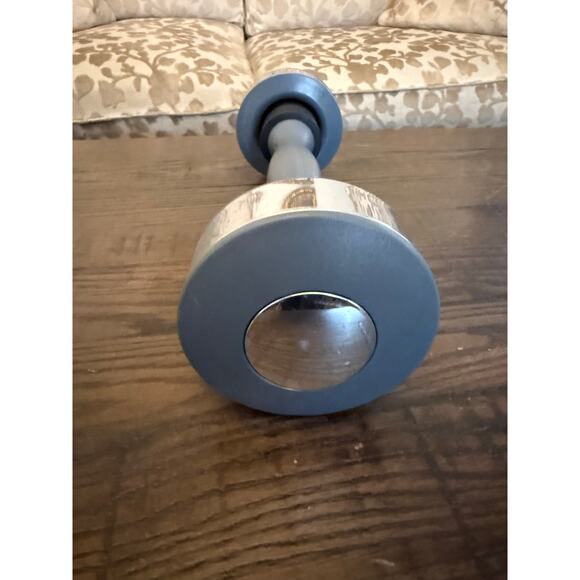 Shake Weight 5 lb Toning Fitness Dumbbell – Gray/Black - Picture 3 of 7